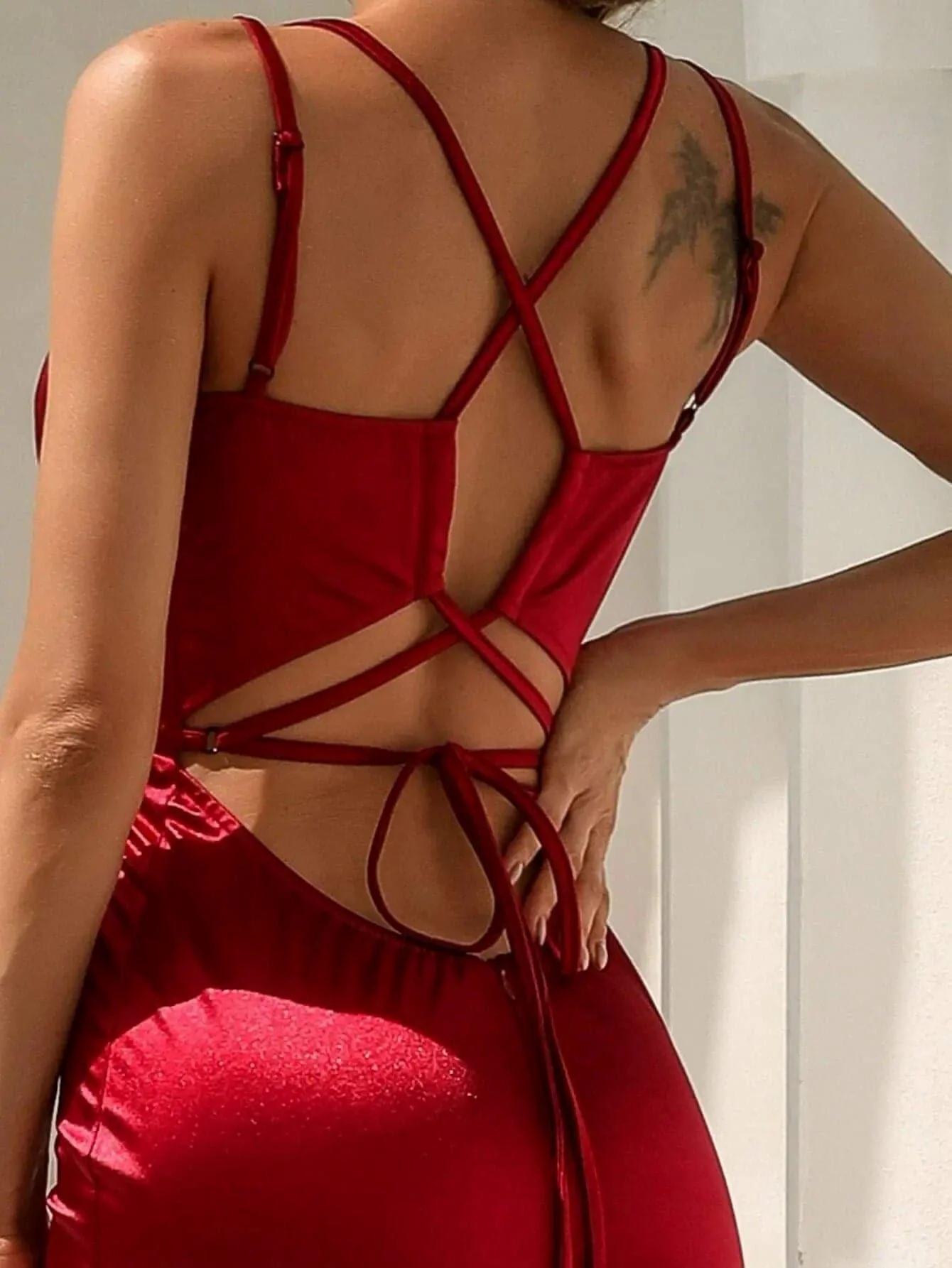 Lace Up Mermaid Satin Dress M01077